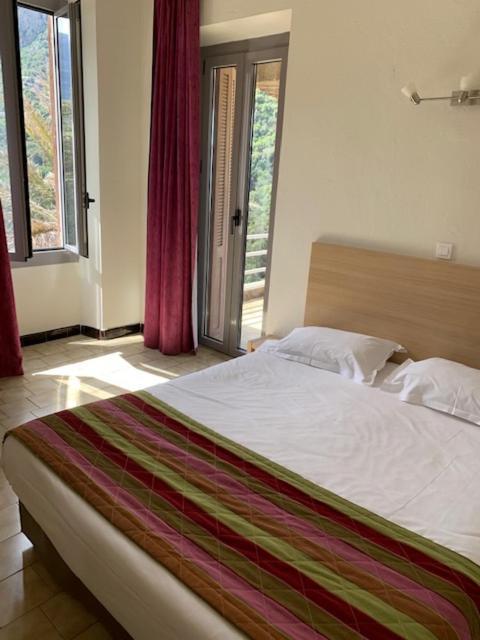 Hotel Colombo- Porto Corse Ngoại thất bức ảnh